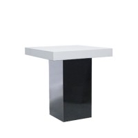 Dinertafel Jasper zwart, met dik hg wit blad Dinertafel Jasper zwart, met dik hg wit blad