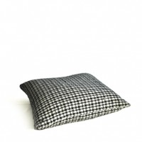 Kussen design, zwart/wit, diverse maten en tinten Kussen design, zwart/wit, diverse maten en tinten