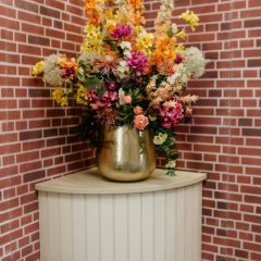 Stoel Raw, met bruin lederen zitting 