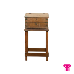 Stoel Raw, met bruin lederen zitting 